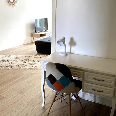 T2 Ile De Nantes Proche Chu Avec Parking