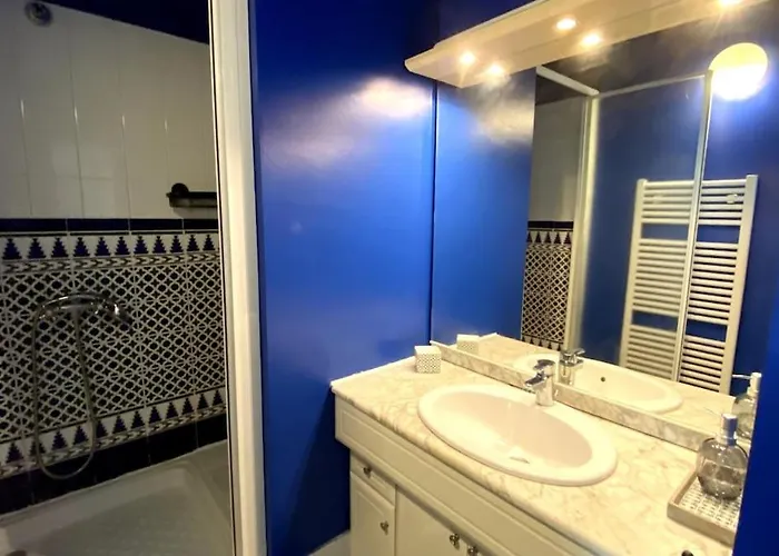 Appartement T2 Île de Nantes proche CHU avec Parking Nantes